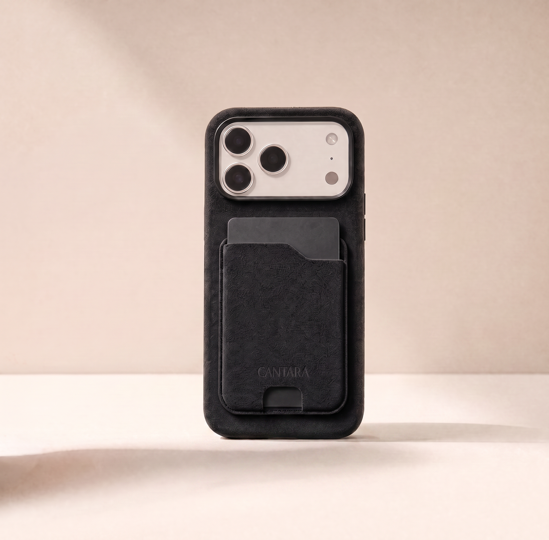 The Cantara MagSafe Wallet.
